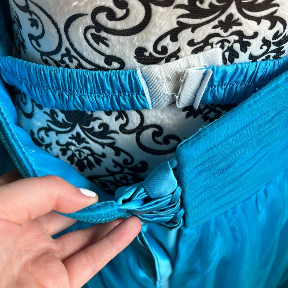 Elegant Blue Off or On Shoulder Maternity Dress - Picture 7 of 11